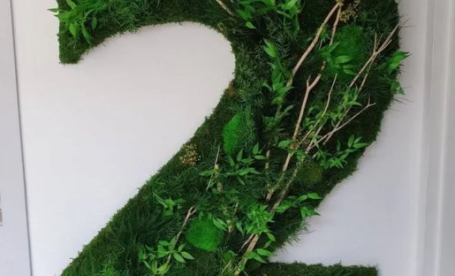 Signalétiques Végétales XXL dans le Rhône : Alliez Esthétique et Fonctionnalité, Lyon, MOSS SMART NATURE